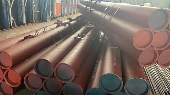 أنابيب الصلب غير الملحومة المدرفلة على البارد 34CrMo4 مع المعالجة السطحية والقسم الدائري