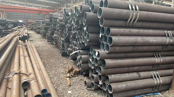 ASTM A106 أنابيب الصلب غير الملحومة المستديرة ذات الحزمة البحرية 12 مترًا