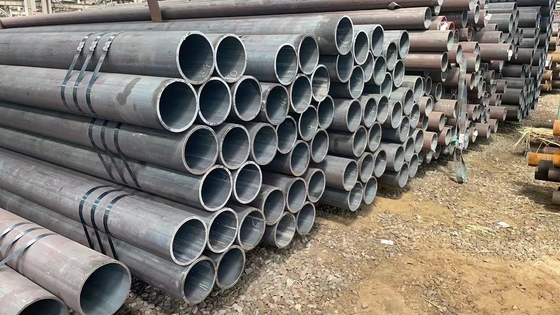 ASTM A106 أنابيب الصلب غير الملحومة المستديرة ذات الحزمة البحرية 12 مترًا